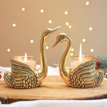 Aluminium Pair of Swans for Good Luck and Love